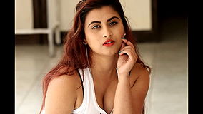 Gunjan Aras Full nude Pussy and Boobs Show on Live Cam