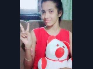 Cute Beautiful 18 Years Old Slim Village Girlfriend Homemade Fingering Mastrubate
