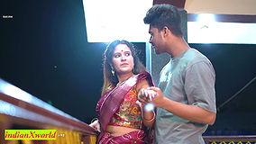 Unmarried Couple first Honeymoon Sex! Beautiful Indian Sex