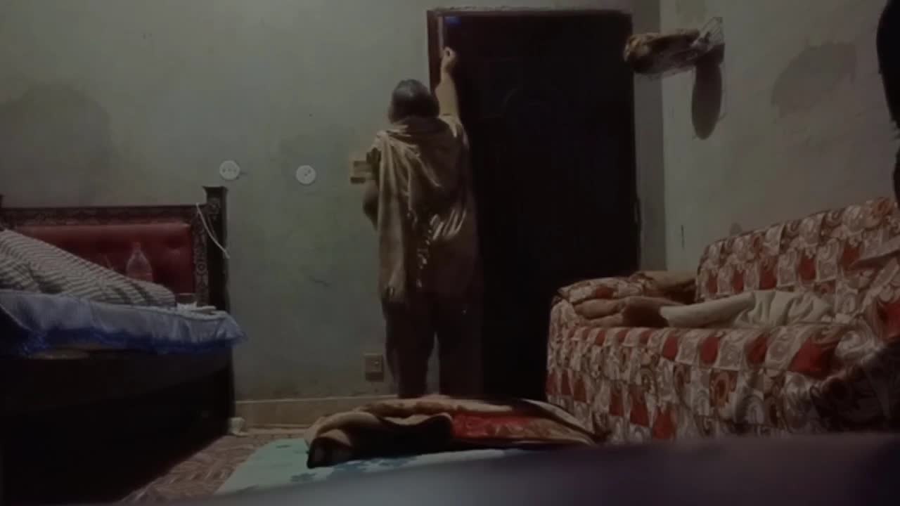 Paki aunty fucking with neighbour in different positions full video