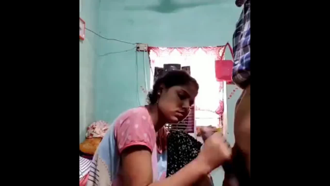 Desi village wife sucking and pussy Fucking with hubby