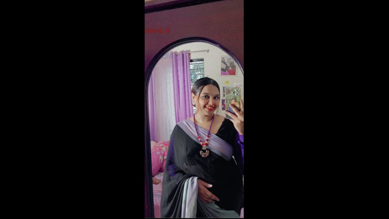 Beautiful Sexy Chubby Gf Showing Lover