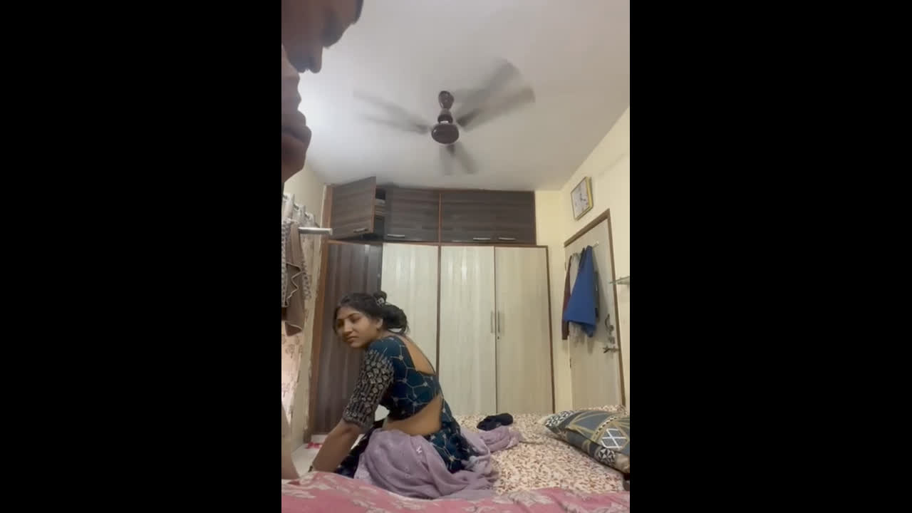 Beautiful newly married bhabhi cheating and fucked with boyfriend