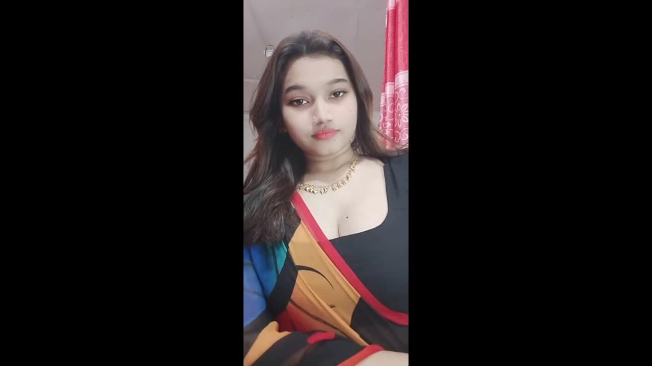 Beautiful Hot Horny Bengali Gf Fingering Moaning