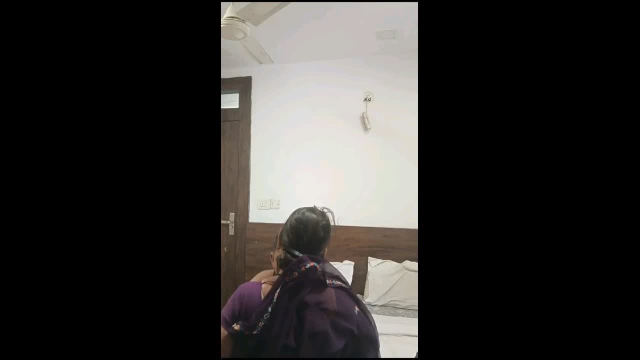 Desi Mature bhabhi Fucking